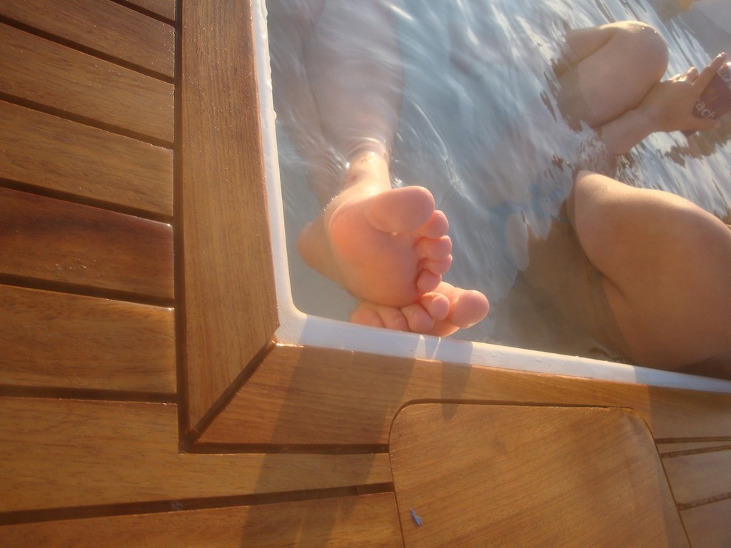 Hot Tub Boats 1 © SW
